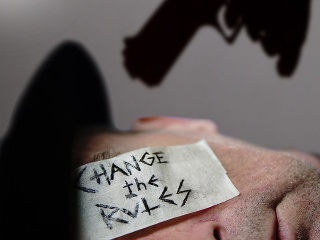 Škótsky novinár žijúci na