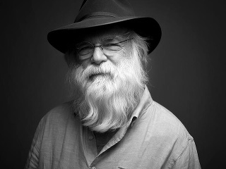 Folkový spevák David Olney