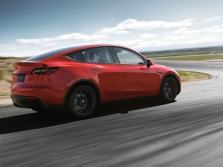 Tesla Model Y ide