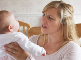 Dieťa zmodrie a omdlie: