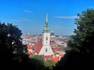 Populárni britskí cestovatelia navštívili