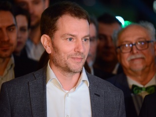 Líder hnutia OĽaNo Igor Matovič počas tlačovej konferencie po zverejnení väčšiny spočítaných hlasov v rámci volebnej noci v centrále strany OĽaNO
