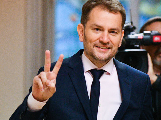 Predseda hnutia Obyčajní ľudia a nezávislé osobnosti (OĽANO) Igor Matovič prichádza na povolebnú diskusiu víťazov volieb