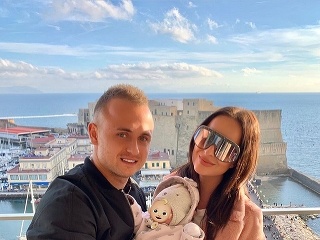 V súčasnosti ostáva Daniela Nízlová naďalej s partnerom a malou dcérkou, Lindou, v Taliansku kvôli karanténe