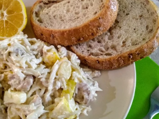 FOTORECEPT Zelerovo-jablkový šalát s