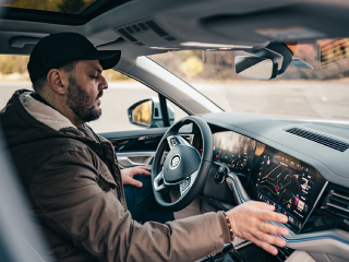 Volkswagen s rúškom cez