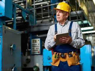 Zamestnávatelia žiadajú vládu o