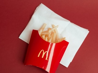 VIDEO Brutálna nostalgia: Pozri