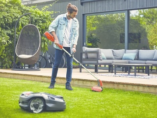 Kosenie s robotickou kosačkou