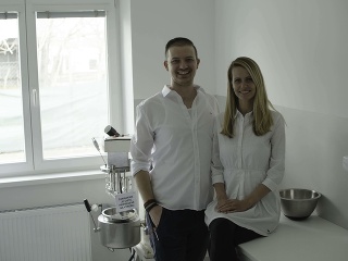 Mladí Slováci vyrábajú kozmetiku,