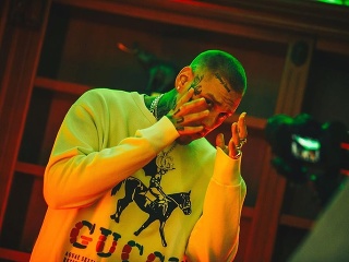 VIDEO Tina, Rytmus, Strapo