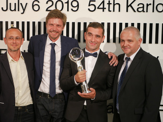 Tvrdá rana pre milovníkov