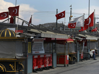 Prázdne turecké ulice v