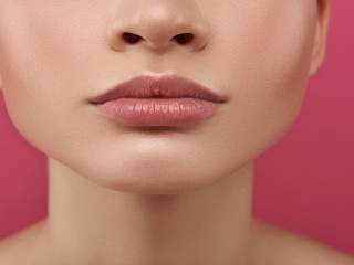 Osem SIGNÁLOV, že sa