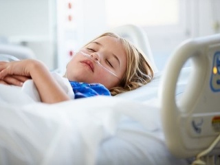 KORONAVÍRUS 15 detí hospitalizovali