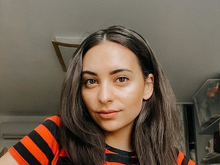 Petra Dzvoníková sa venuje