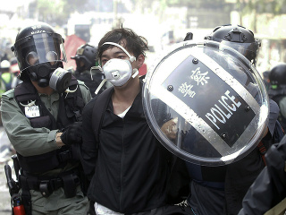 V Hongkongu proti vláde