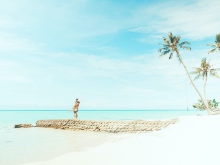 Dvaja Slováci precestovali za