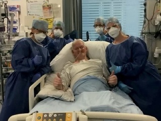 Pacient (69) s COVID-19