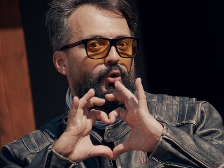 VIDEO: Marián Čekovský prichádza