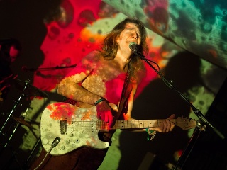 Kapela Secret Session vydáva