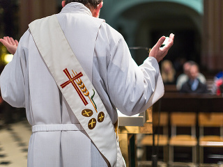 KORONAVÍRUS Biskupi pri obmedzení