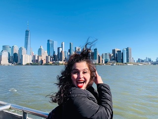 Elena žila v jednej