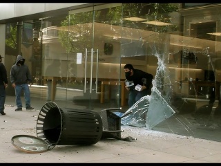 Rozbité výklady a každodenné