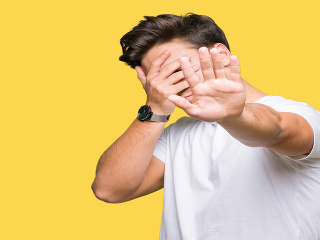 Pripomína INFARKT a môže