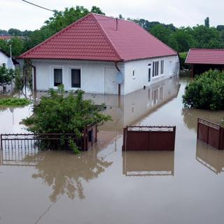 Po povodniach sú ľudia