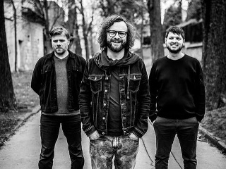 Komajota sa po dlhých