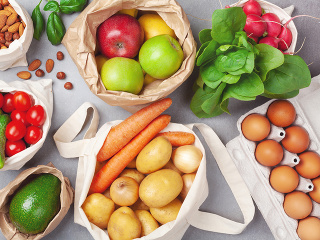 Na čerstvých potravinách si