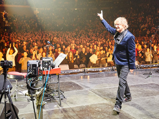 V kinách je snímka