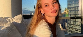 Exotická Tess ťa presvedčí,