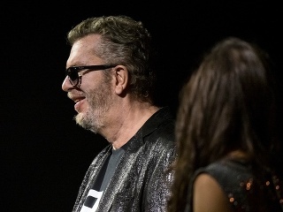 Richard Müller vyráža na