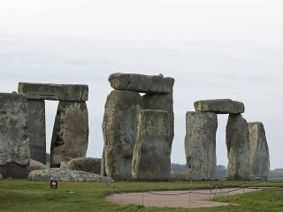 Britská turistická atrakcia Stonehenge