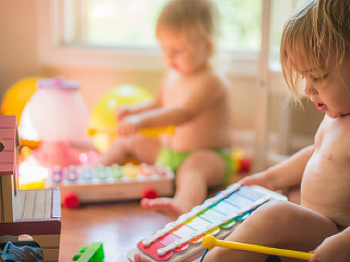 Psychológ: Prílišná angažovanosť rodičov