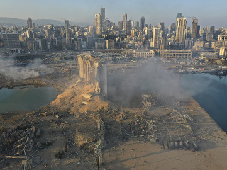 Ničivý výbuch v Bejrúte