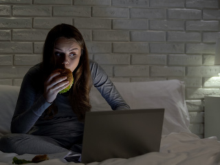 Nočný HRIECH spustí v tele