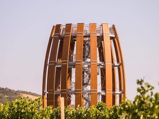 Spoznaj Slovensko z výšky,