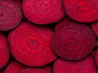 Žena jedla CVIKLU dva