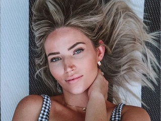 Z nedokonalého tela a