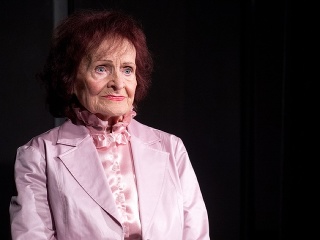 Vo veku 93 rokov zomrela textárka Jiřina Fikejzová
