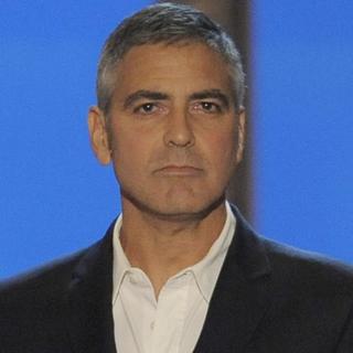 George Clooney ide pred