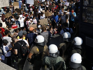 Grécka polícia rázne zakročila: