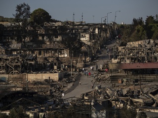 Požiar zničil utečenský tábor