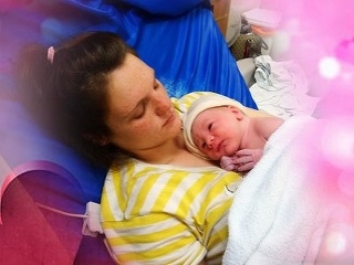 Žiarlivý pes zabil 12-dňové