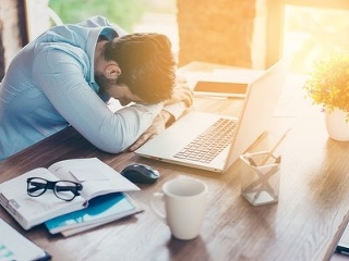 Nedostatočná alebo žiadna prax