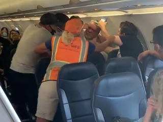 Incident v lietadle kvôli