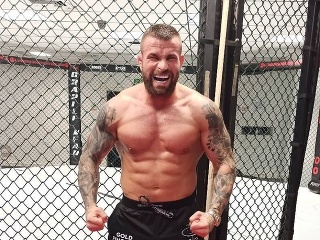 Karlos Vémola napokon bude